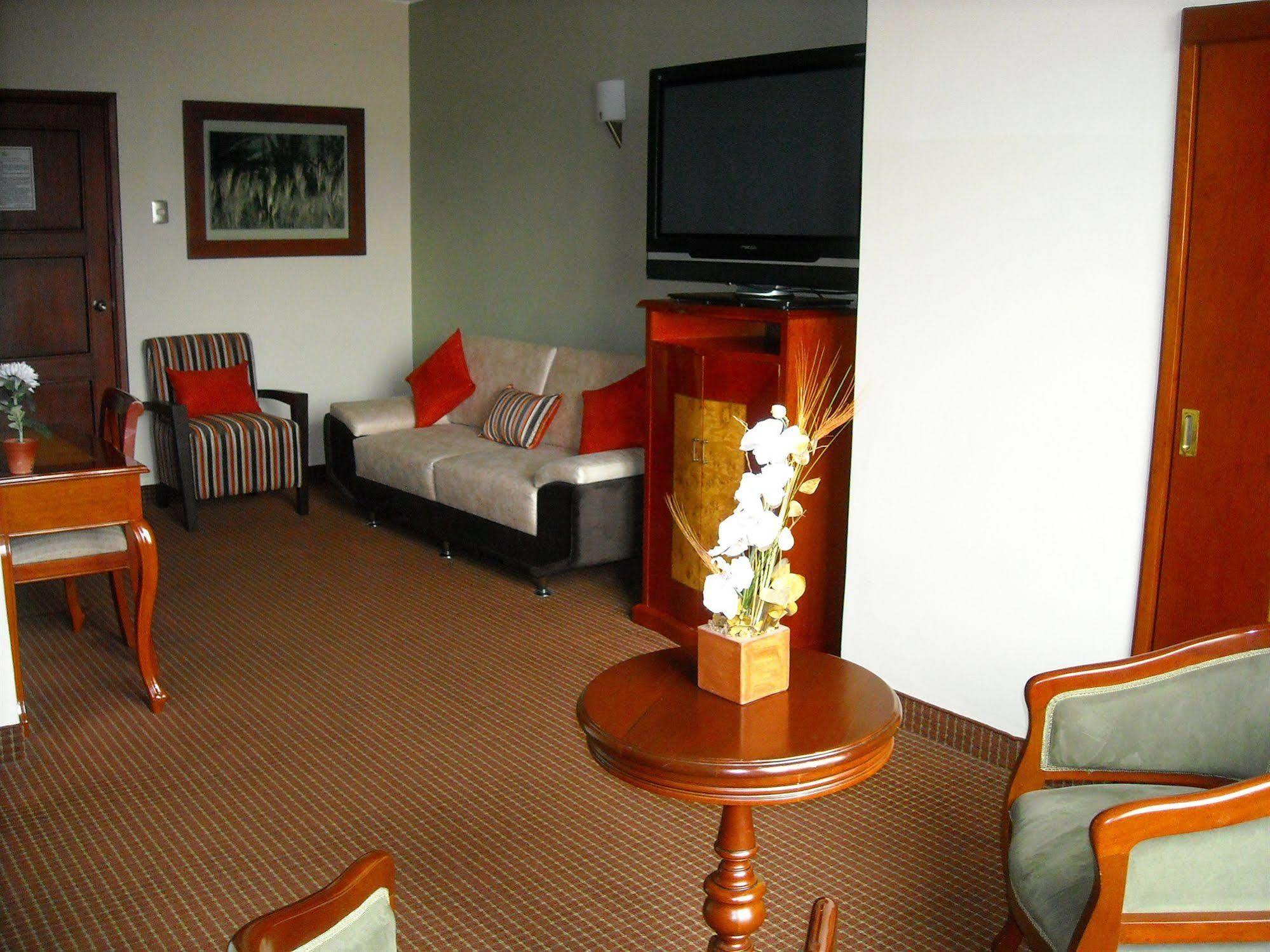 Continental 3*