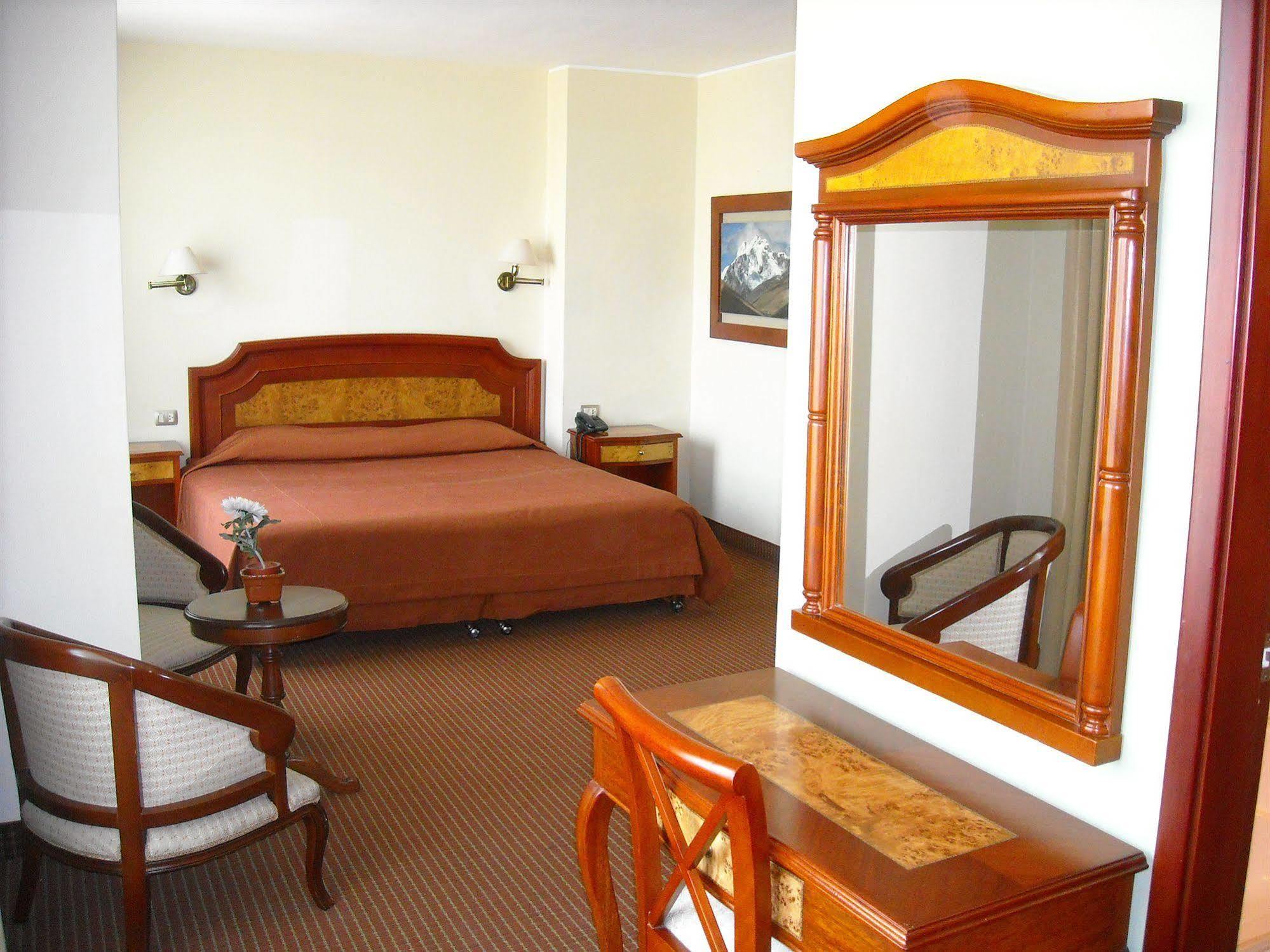 Continental Hotel